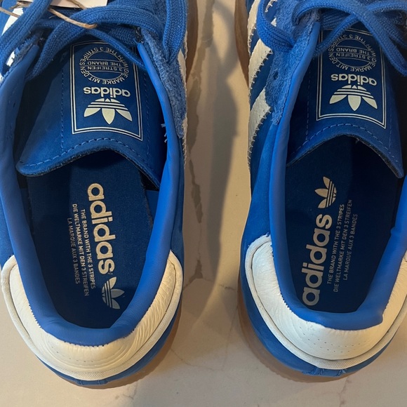 NWT Adidas Sambae Blue Blast Gum Sneakers Womens Sz 8 - Picture 14 of 16